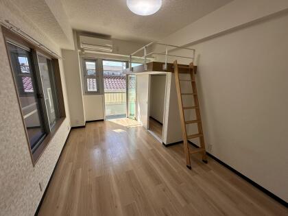 シャトー桐 205号室メイン画像